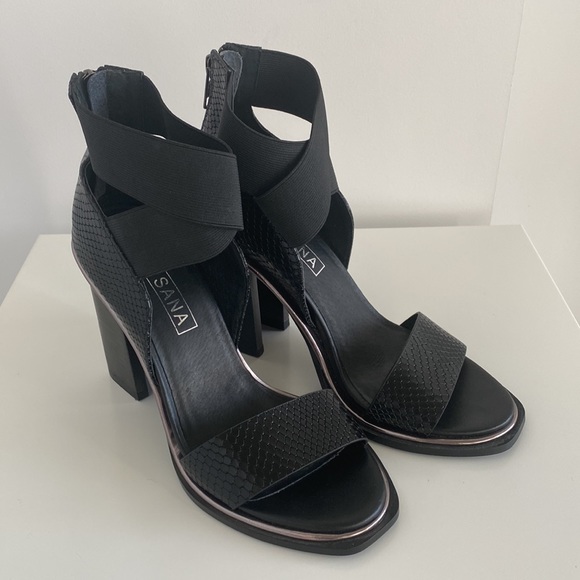 SOL SANA Fogal Heel Black Python Size 38 - Picture 10 of 12